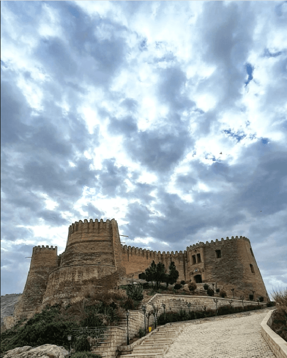 فلک الافلاک لرستان خرداد کجا بریم