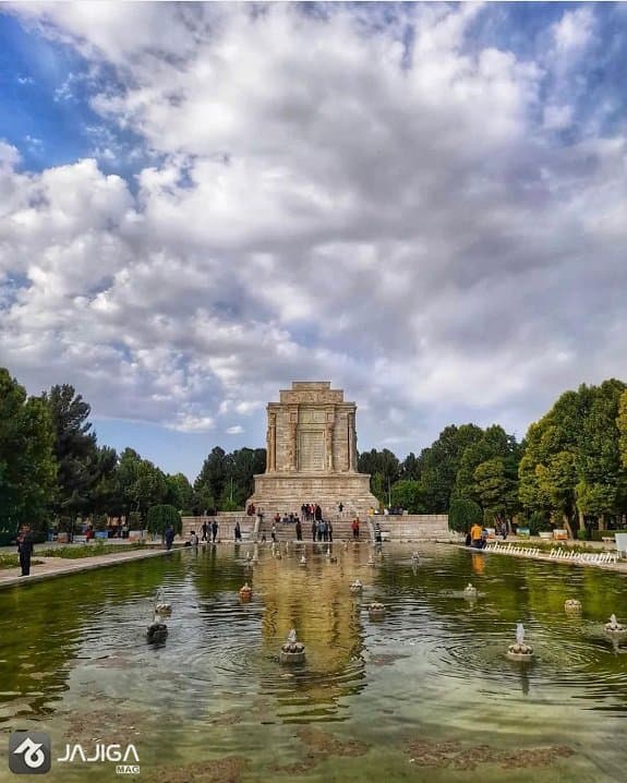 سال تحویل در آرامگاه فردوسی