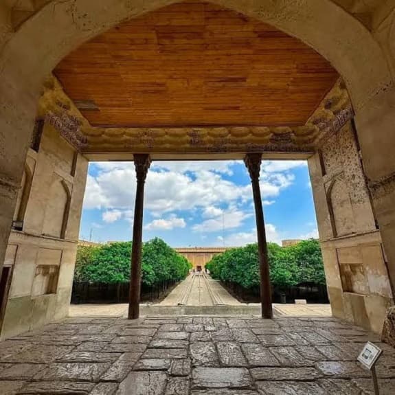 ارگ کریمخان
