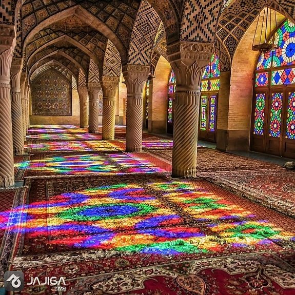 سفر به-شیراز-در-پاییز