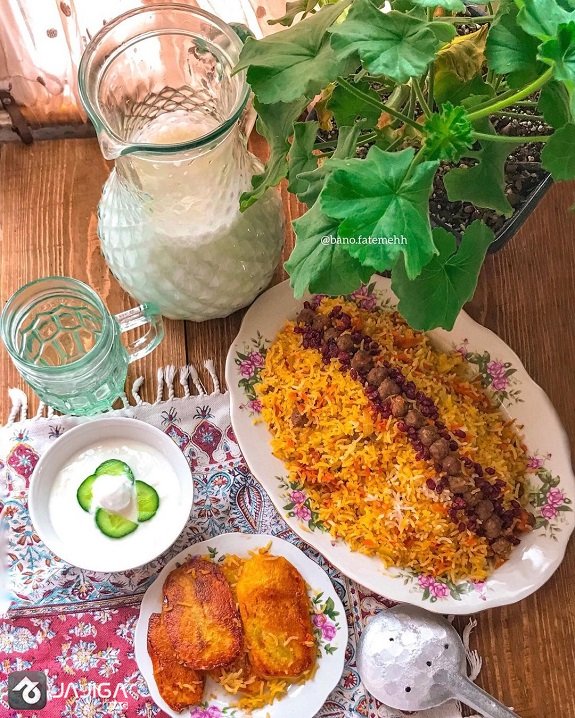 هویج-پلو-شیرازی-غذای-محلی-شیراز
