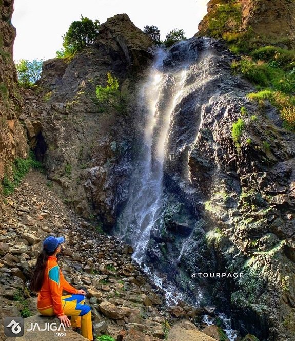 آبشار آکاپل کلاردشت