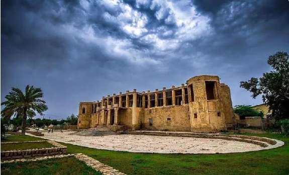 عمارت-ملک-بوشهر