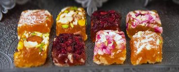 Shiraz souvenirs سوغات شیراز، شیرین با عطر بهارنارنج