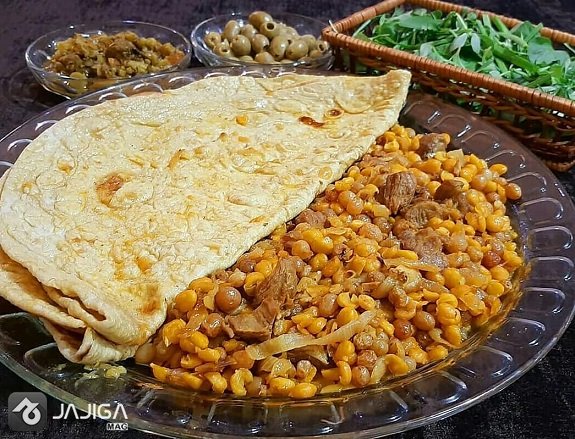 نان چرب غذاهای محلی خوزستان، از سنبوسه و فلافل تا رنگینک